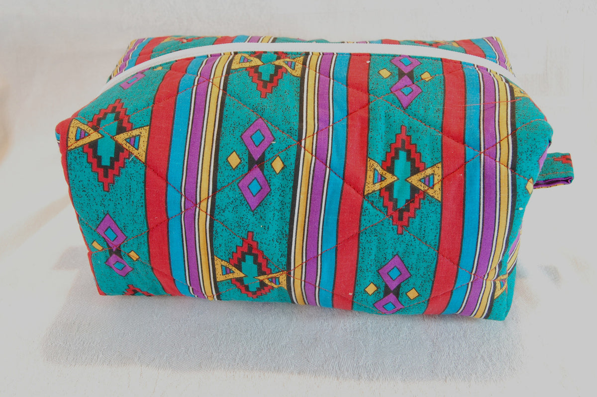 Santa Fe Boxie Bag – Quilted Men’s Toiletry & Grooming Bag