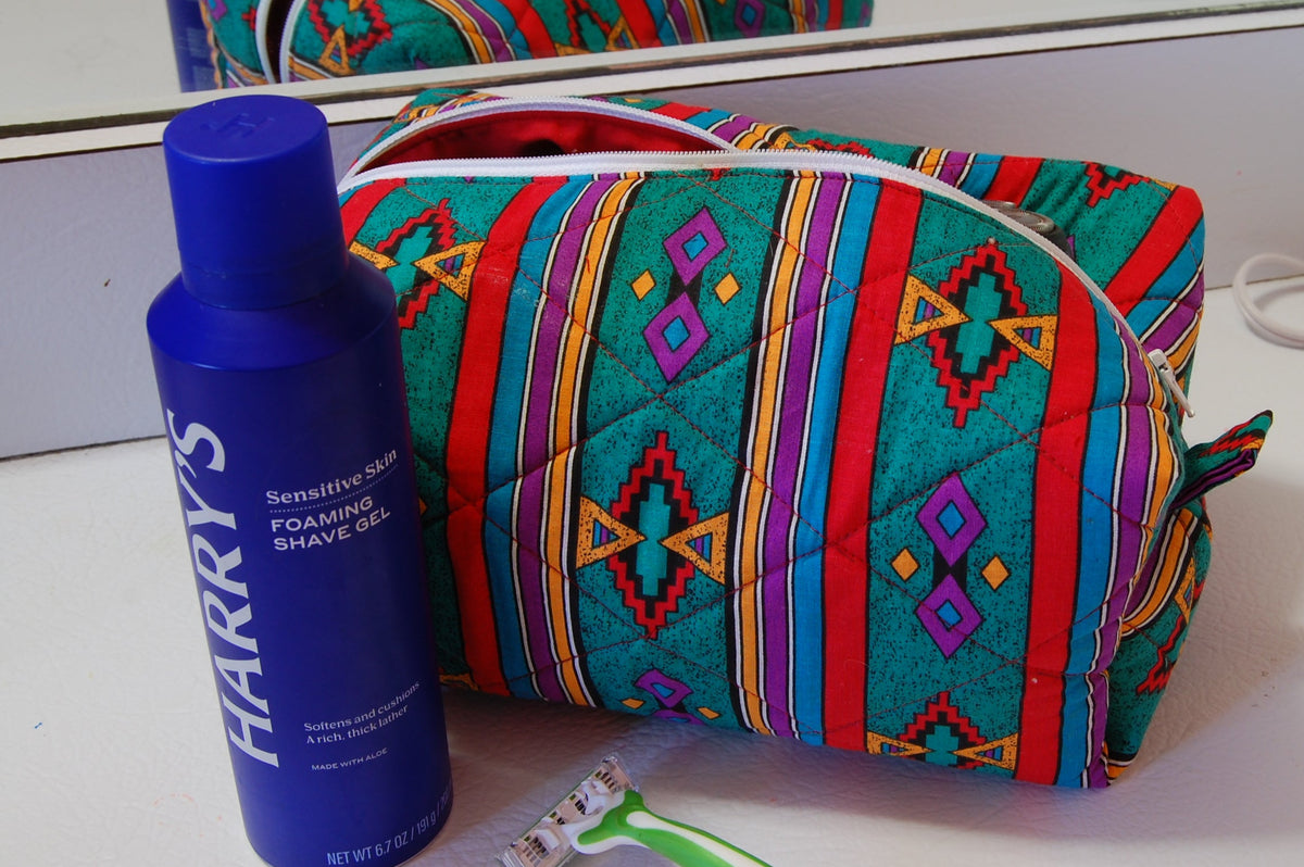 Santa Fe Boxie Bag – Quilted Men’s Toiletry & Grooming Bag